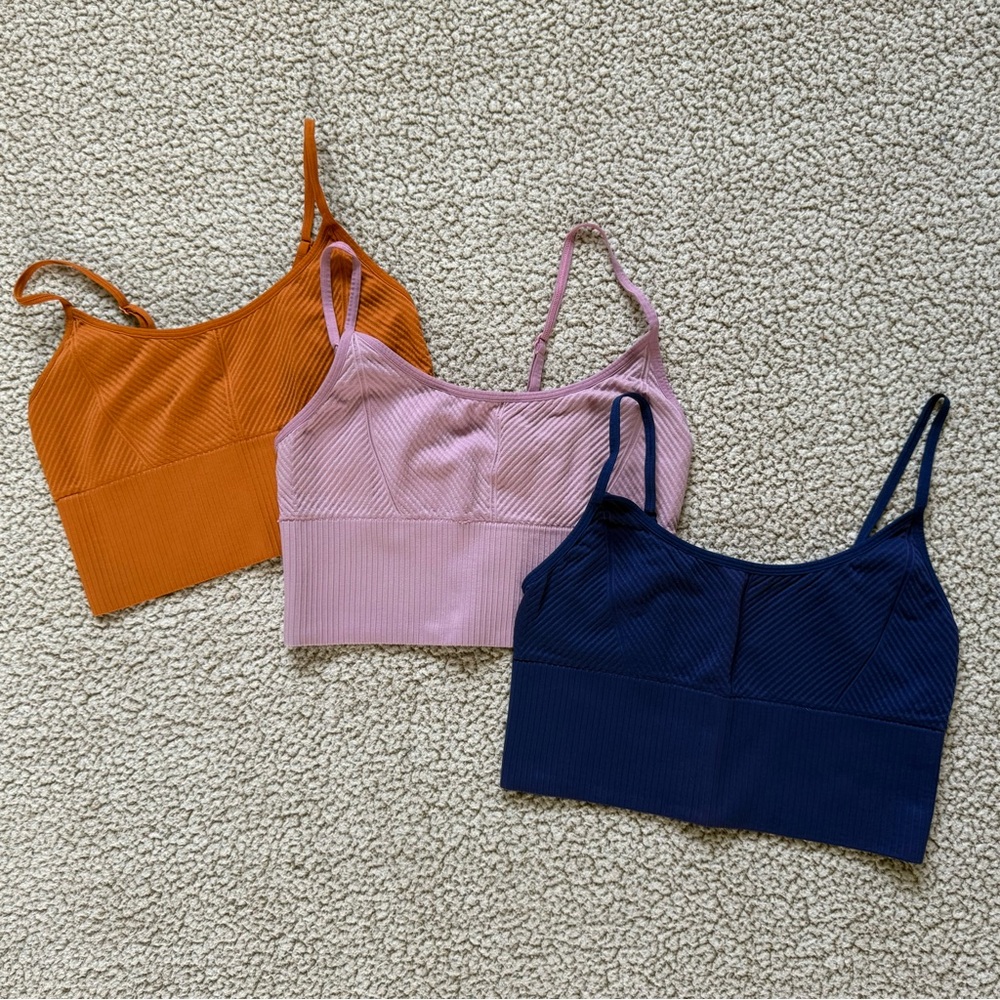 🐻 2/$25 • HP!! 🥳 PINK | Bundle • 3 Ribbed Bralettes